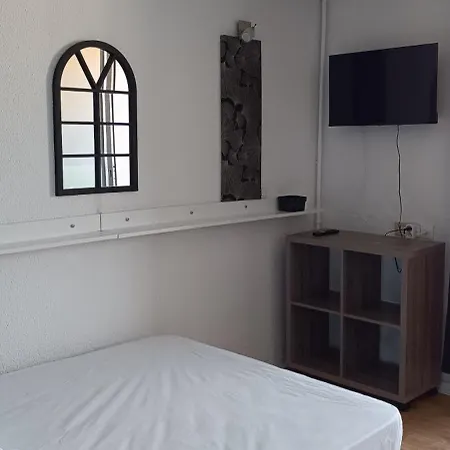 Apartment Centre Port Cap4